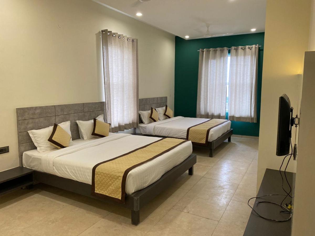 The Sarbati Palace Hotel Shahpura  Ngoại thất bức ảnh